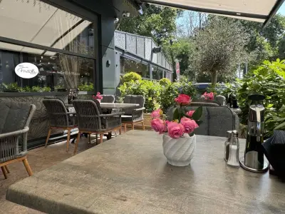 Casa di Fratelli - Pizza, Pasta and Grill Restaurant