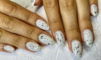 Studio M&M nails