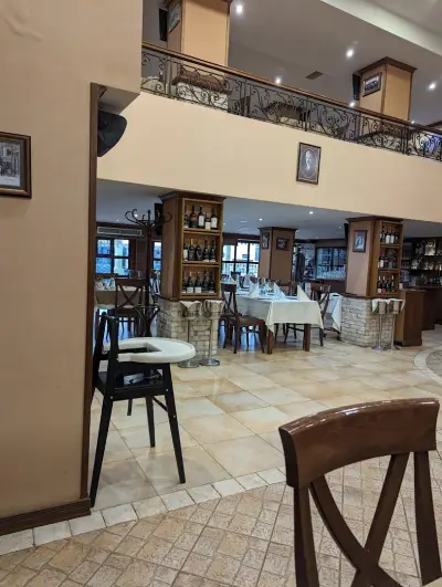 Ресторант "Драката"