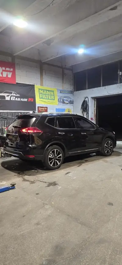 Garage 19