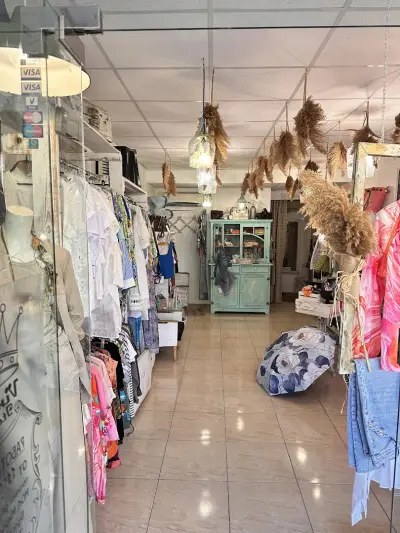 Vintage italiano clothes shop
