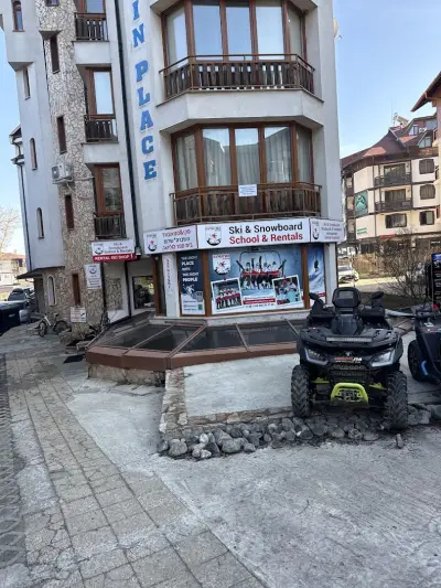 Sankiyski Ski Snowboard Hire & School in Bansko