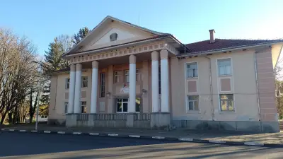 Р + Р - РАЙНИЧКА ПОПОВА