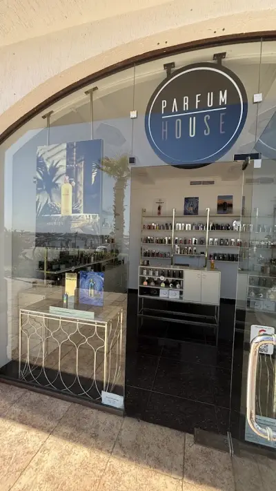 Parfum House | Marina Dinevi