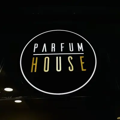 Parfum House | Marina Dinevi