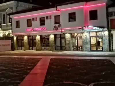 Хотел Вароша