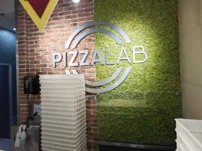 Pizza Lab
