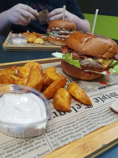 Burger BRO