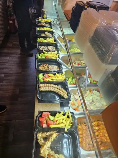 SHREK'S BBQ