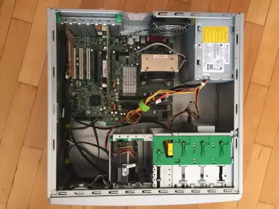 PCFIXBG Компютърна поддръжка и услуги