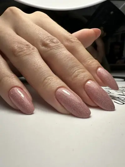 Budinov nails