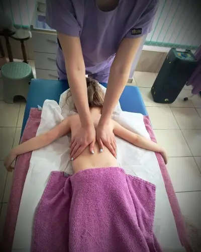 MaderoLila massage studio-Студио за масаж и мадеротерапия "МадероЛила"