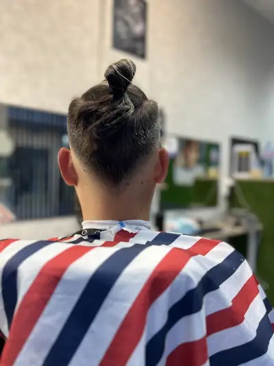 Barbershop scarface