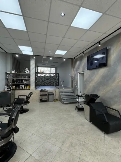 TOP CUTS Barbershop