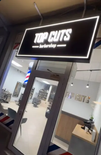 TOP CUTS Barbershop