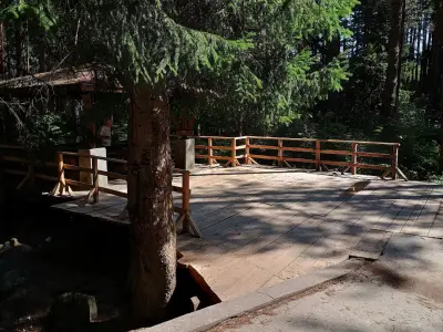 Екопътека „Драгостинов чарк“