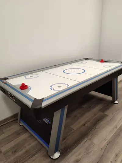 Party Gaming Center - зала за рождени дни, празненства и гейминг