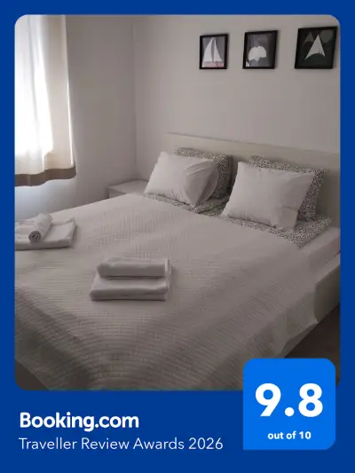 Happy Apartment & Free Breakfast - Mladost