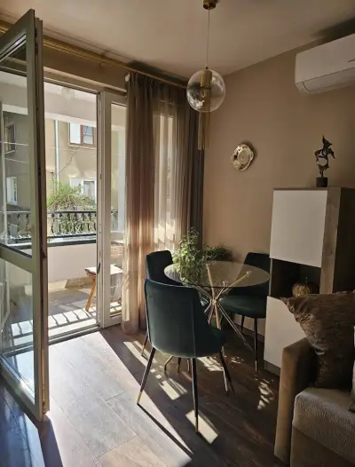 Bright Inn - Holiday & Business Apartment
