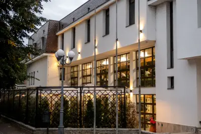 Hotel Covered Bridge