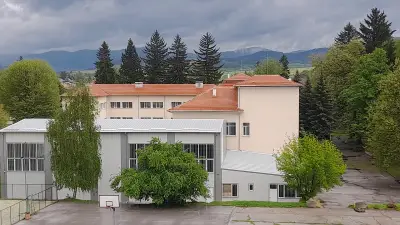 Апартамент Славяна