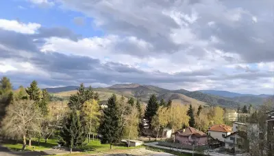 Апартамент Славяна
