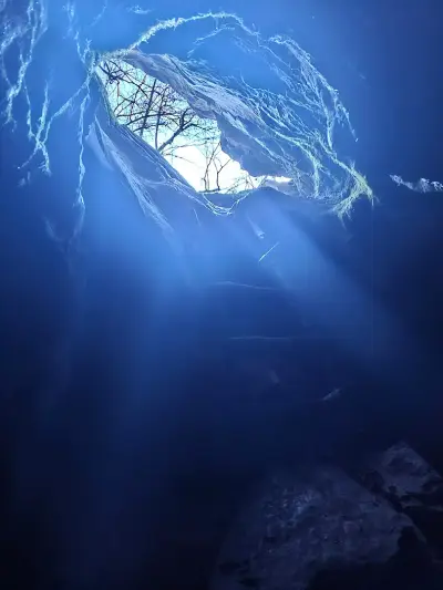 Челевешката пещера