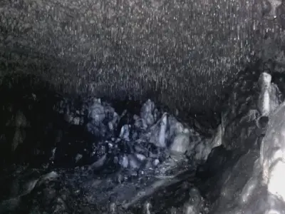 Челевешката пещера