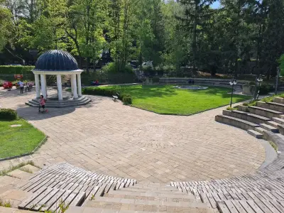 Ротондата в Банкя