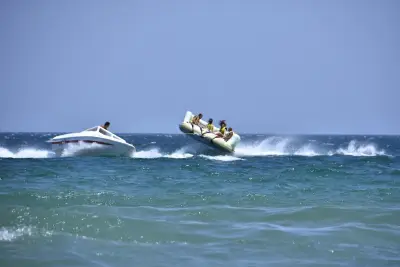 Jet Ski / Water Attractions / Parasailing