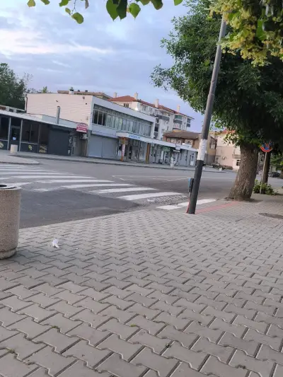 Автогара Момчилград