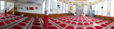 Автогара Момчилград