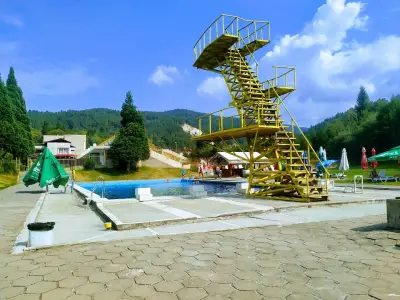 Минерален басейн с. Елешница
