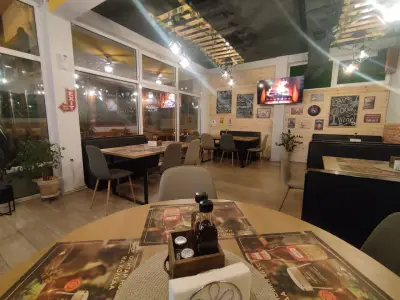 Бистро CHEERS