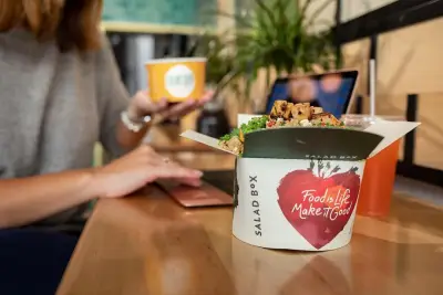 SALAD BOX THE MALL