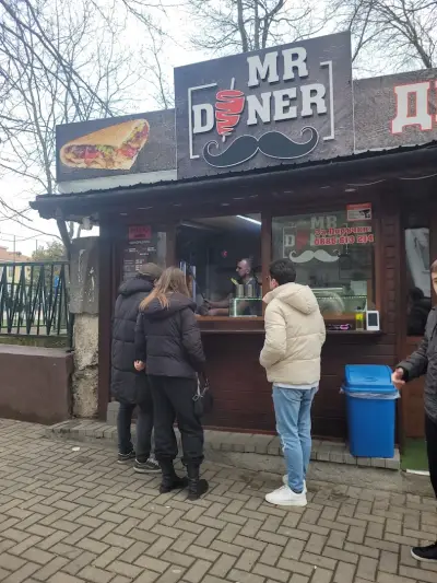 Mr.Doner