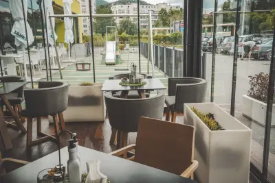 Highlife - Sushi Bar & Dinner