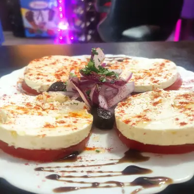 Güney Bar