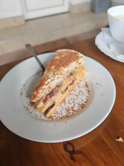 Вичони