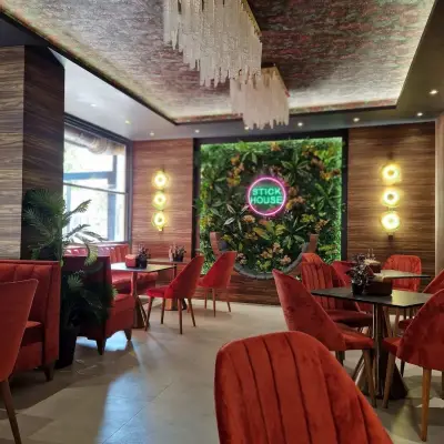 Pizza "Stick House" І Пицария І Ресторант І Момчилград