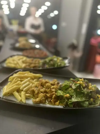 Pizza "Stick House" І Пицария І Ресторант І Момчилград