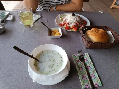 Гостилница Мантарей