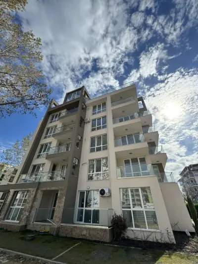 DOMIRA Estate