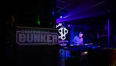 Bunker Club