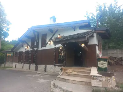 Механа Стената