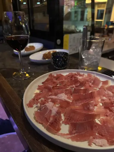 Royal Gastrobar by chef Nicole Rosenova