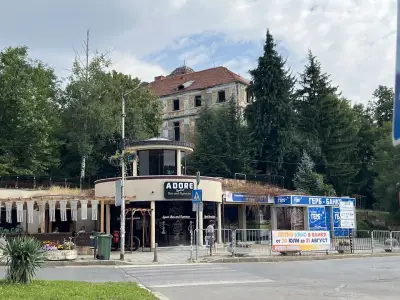 ADORE SPORT BAR - Пицария Банкя