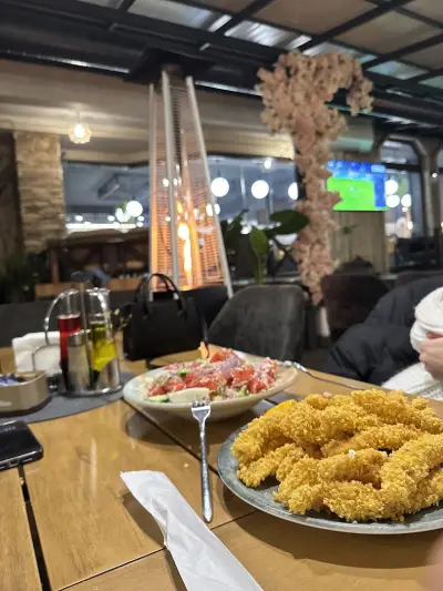 Paradise Bar & Food