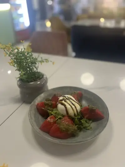 Paradise Bar & Food