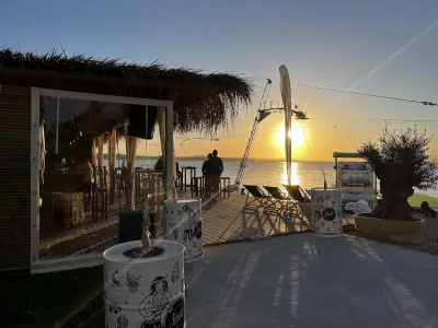 WakeBar